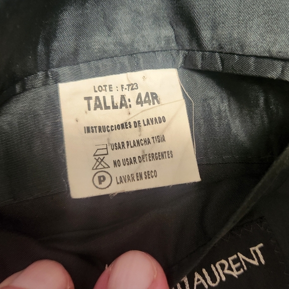 YSL sport coat 44L navy pinstripe - Picture 9 of 10